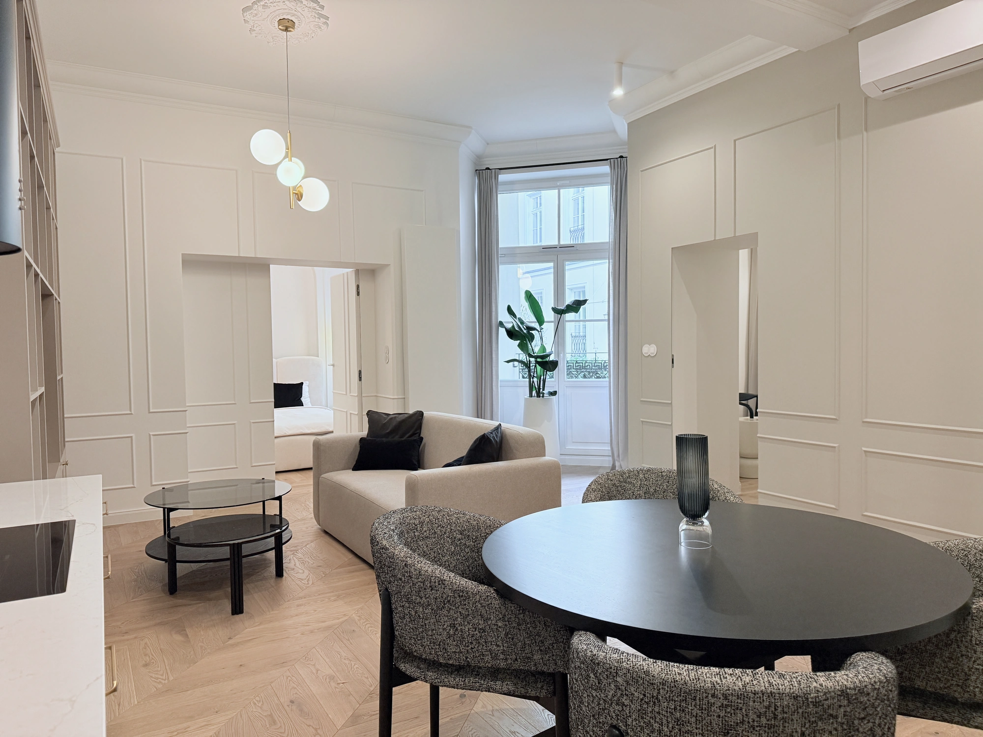   Luxury Stay | the Piękna Residences Warsaw